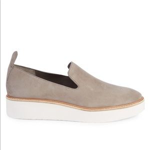 NWOB VINCE Sanders Suede Slip-On Sneakers 8M
